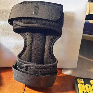 NEW IN BAG ! Plantar Night Splint Foot Stabilizer Brace Adjustable Pain Relieve